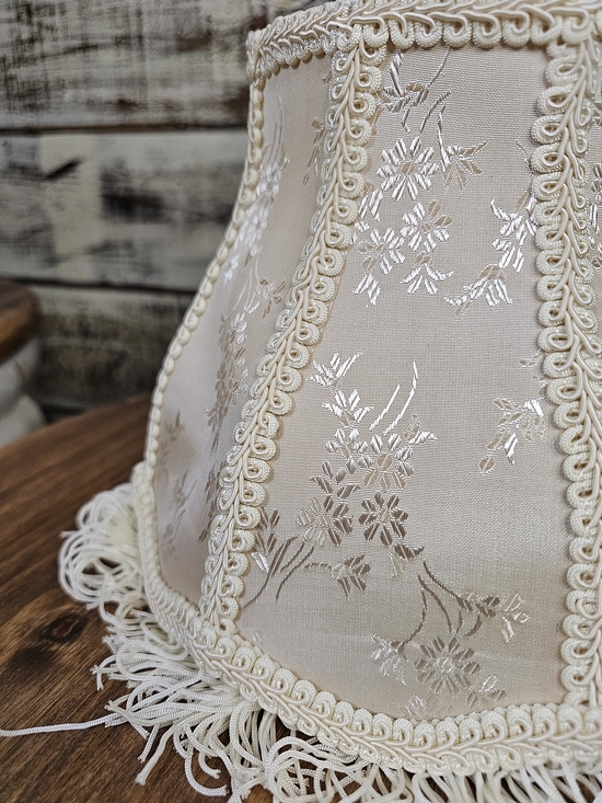 Other - Vintage Beige Floral Fringe Lamp Shade